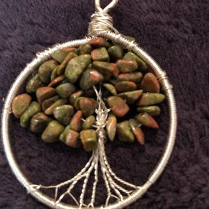 🌻 3 for 20 Tree of life hand made tiger eye stones